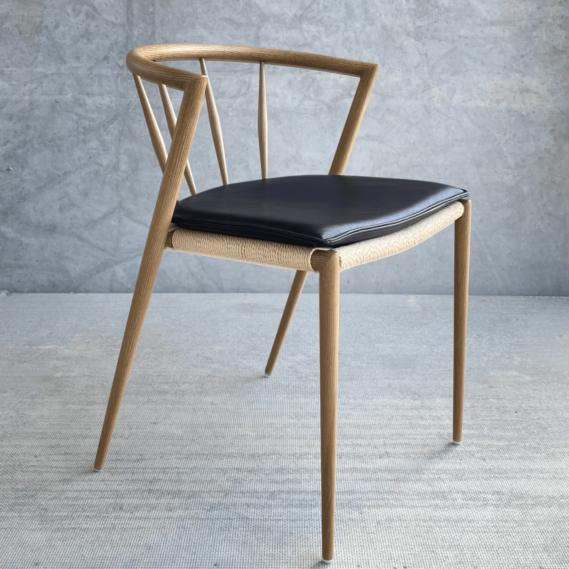 New Nimara Bella spisebordsstol - Egelook med fletsæde