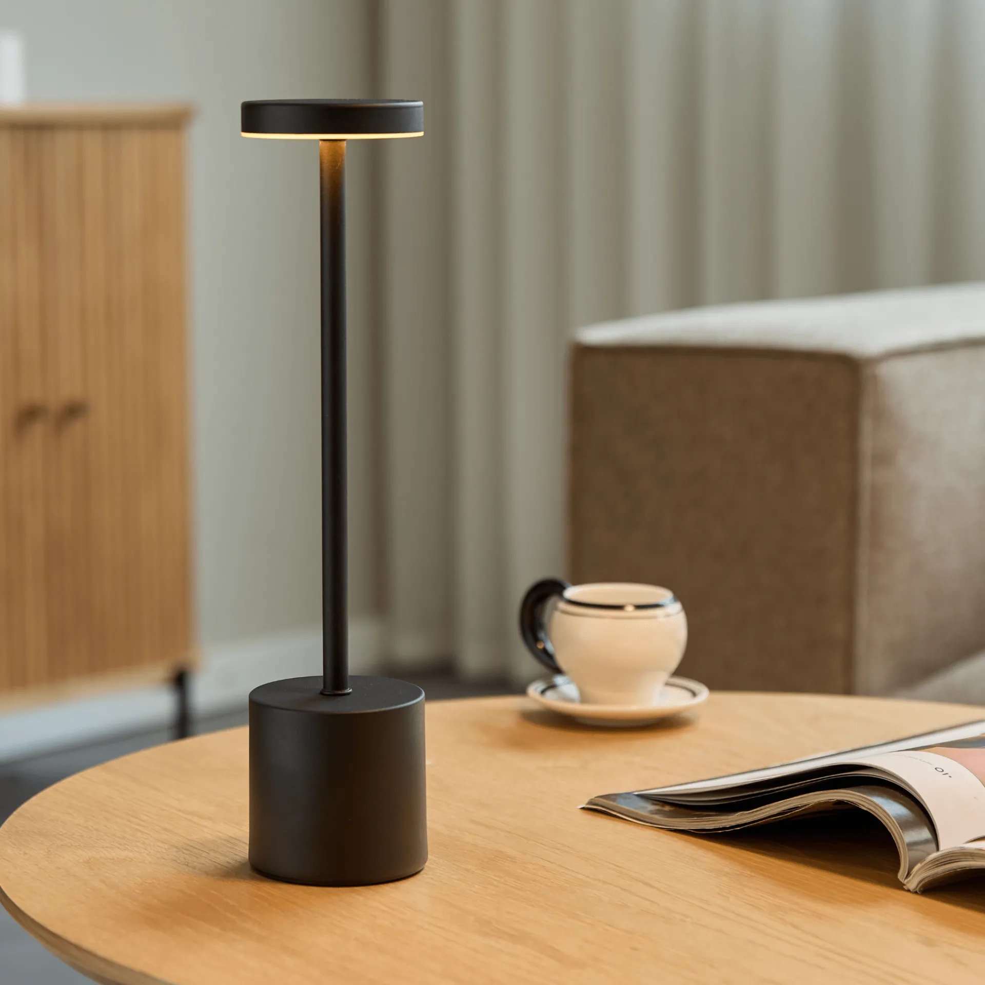 Best Nimara Elvis LED bordlampe sort