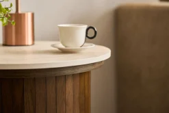 Online Nimara Enzo sidebord i stenbordplade med røget eg lamelfod Ø40 cm