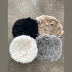 Hot Nimara Ægte lammeskindshynde - Sort Ø40 cm