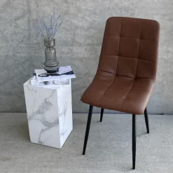 New Nimara Jessi spisebordsstol - Brun kunstlæder med sorte metalben