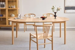 Sale Nimara Joshua - Rundt spisebord i natur egefiner med udtræk 120/160/200 cm - Inkl. 2 Tillægsplader