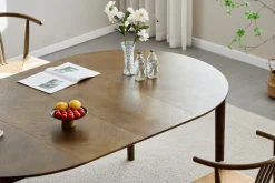 Discount Nimara Joshua - Rundt spisebord i røget egefiner med udtræk 120/160/200 cm - Inkl. 2 Tillægsplader