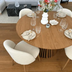 Discount Nimara Lewis - Lamel rundt Spisebord I Egefiner med udtræk 120/160/200 CM - 2x tillægsplader medfølger