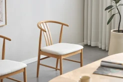 Sale Nimara Lizzie spisebordsstol i bøg med polstret sæde i beige