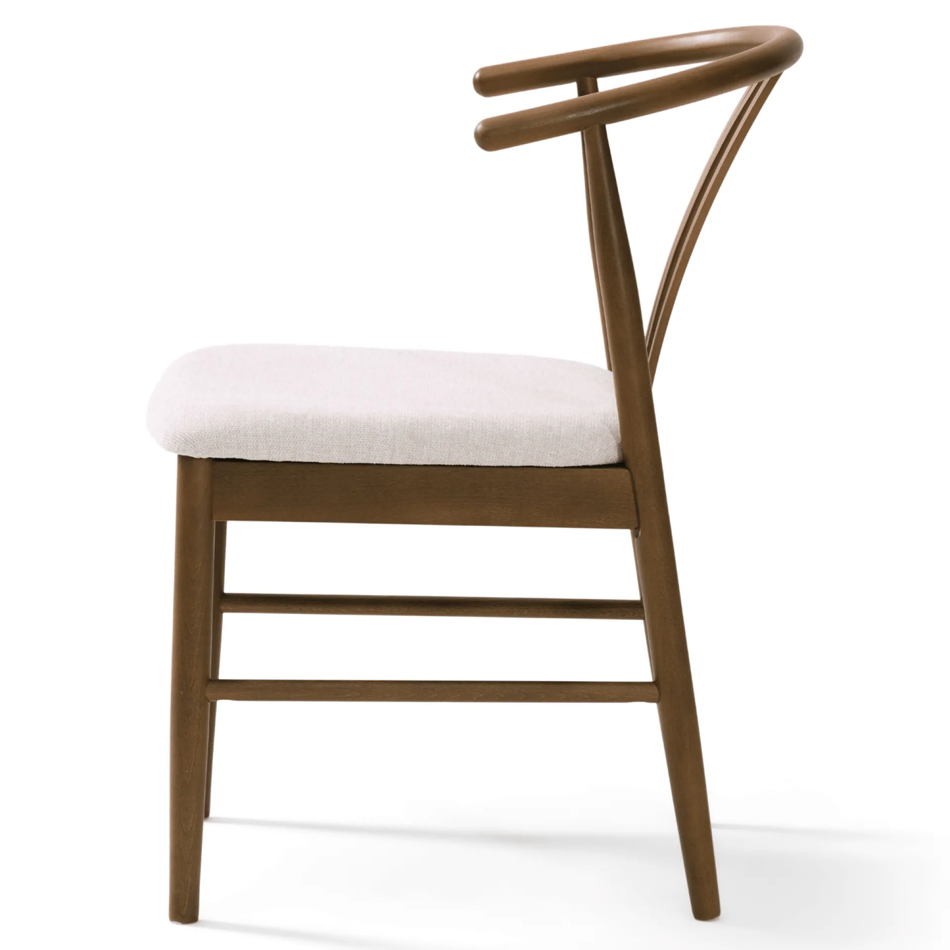 Outlet Nimara Lizzie spisebordsstol i røget bøg med polstret sæde i beige