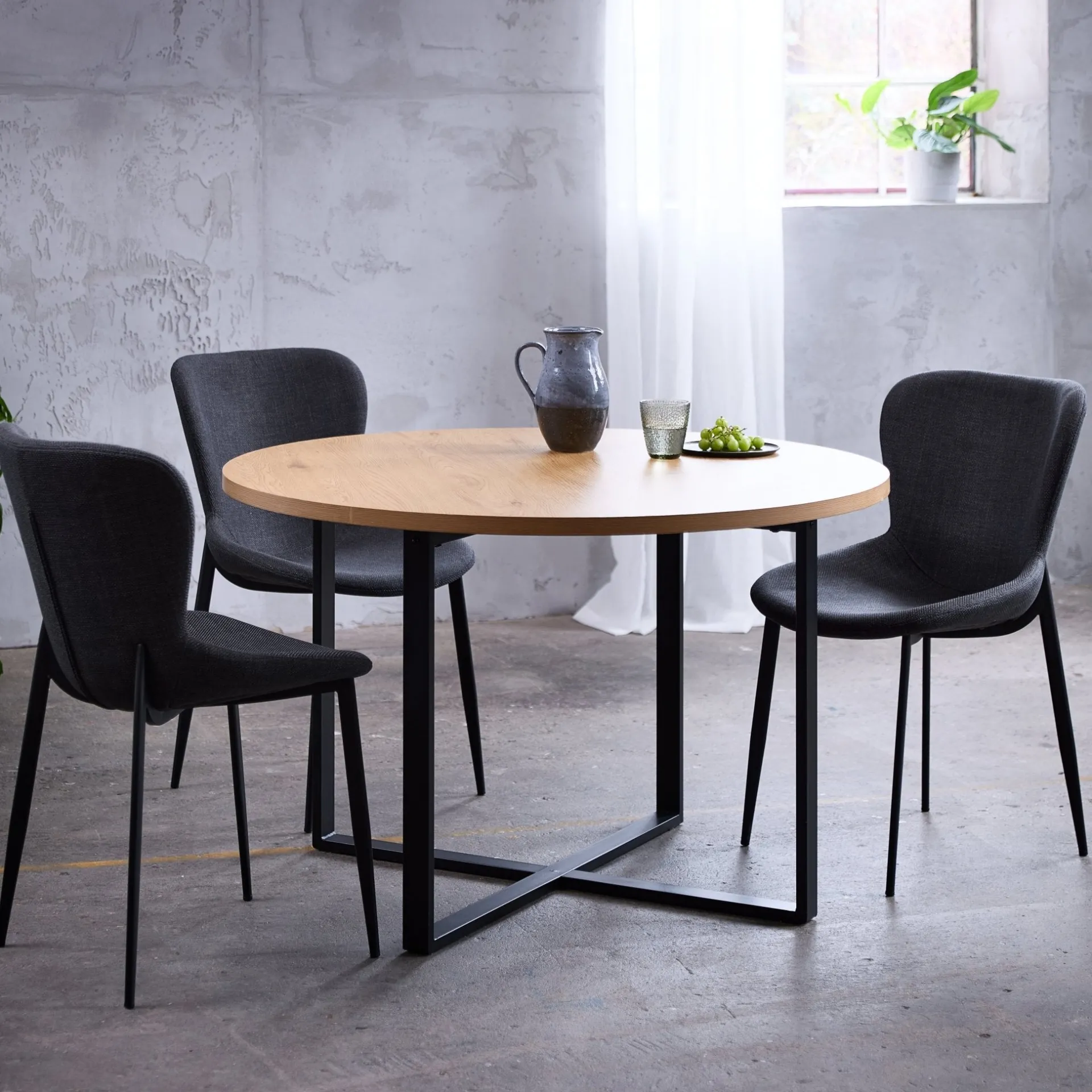 Nimara Lugo spisebord i egelook Ø120 CM