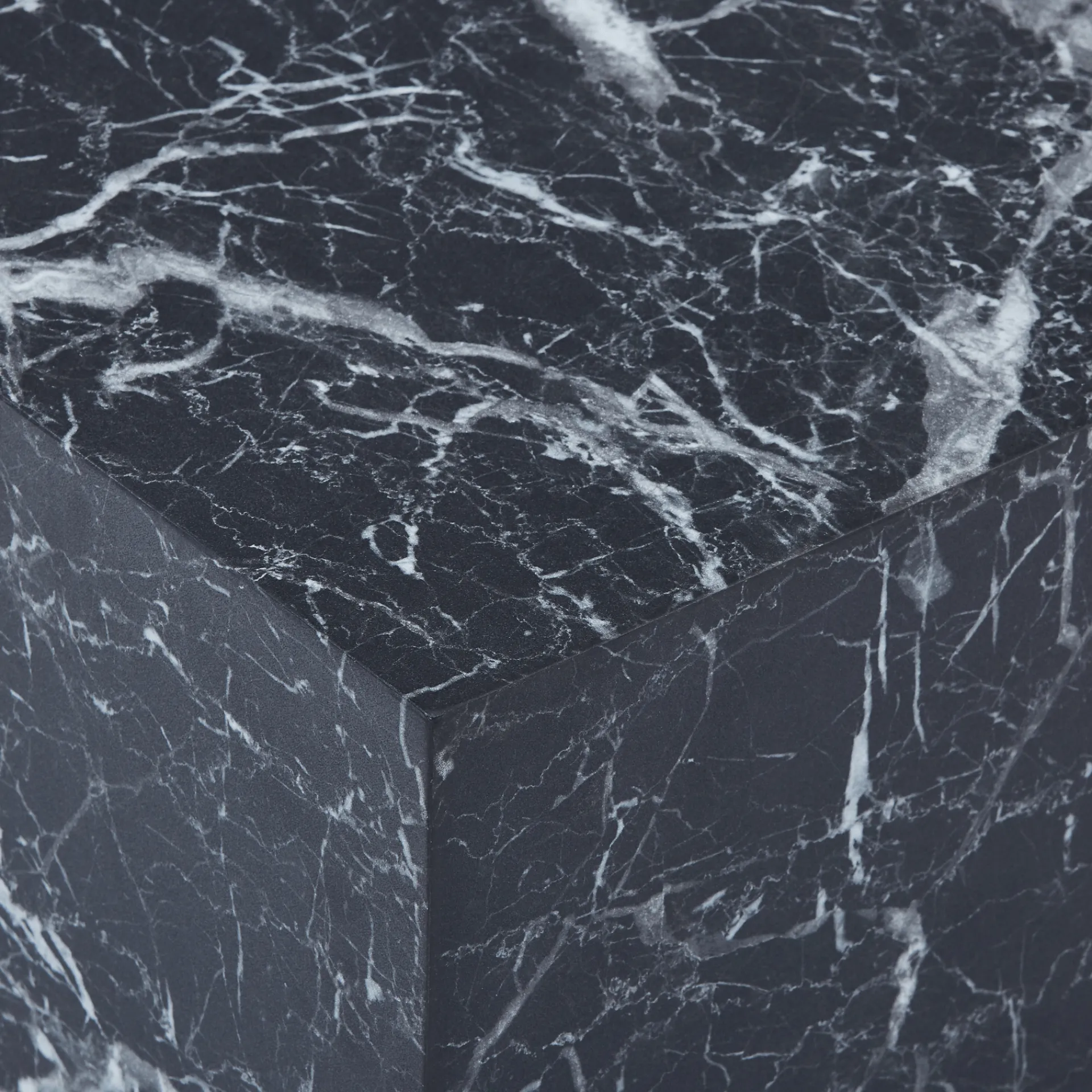 Outlet Nimara Maxine sofabord sort marmor look 90x50 cm