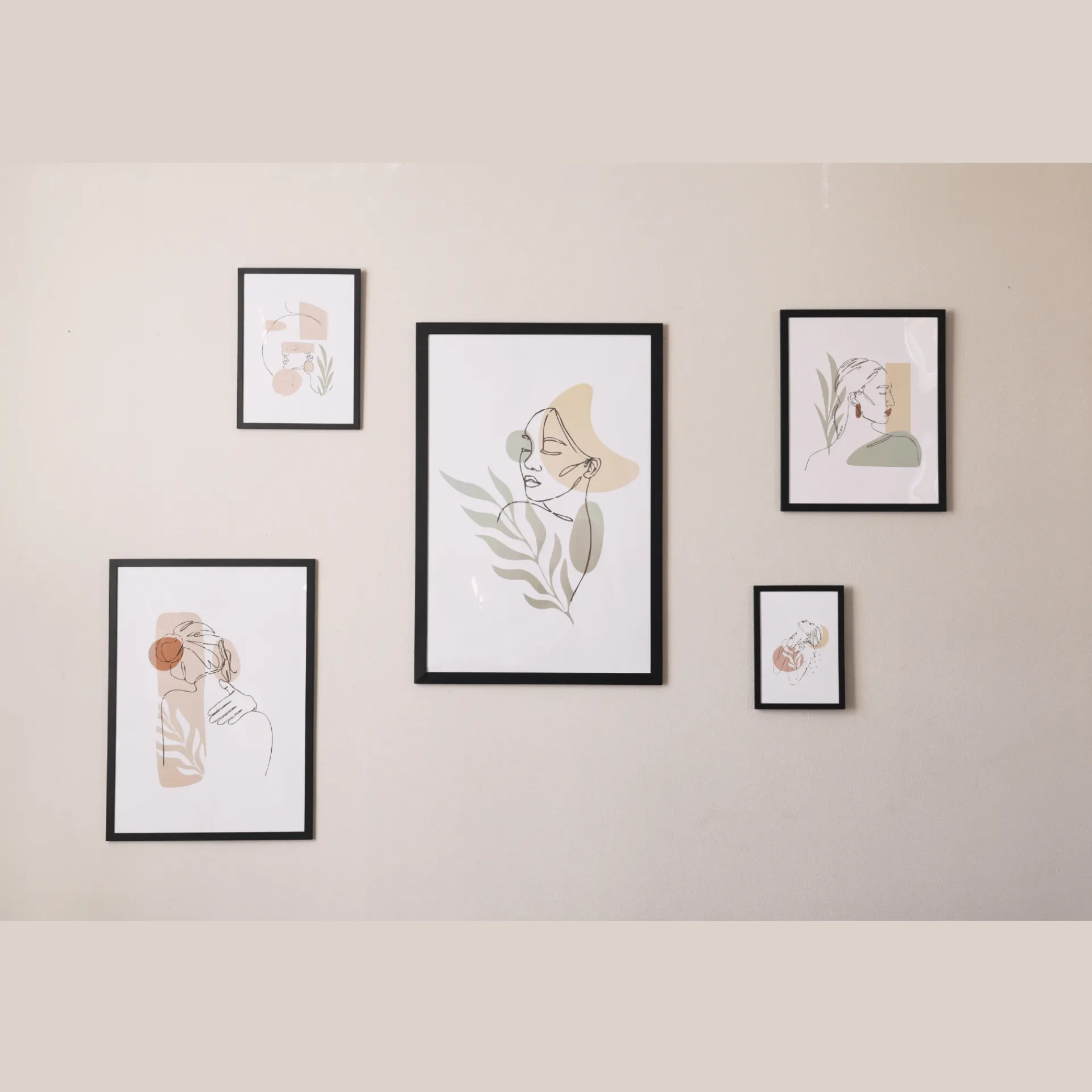 New Nimara Paloma billedramme 50x70 cm sort