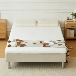 Hot Nimara Premium boxmadras seng i beige 140x200 cm med 7 cm topmadras i memoryskum ekskl. ben