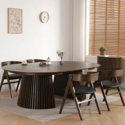 Clearance Nimara Samantha træstol i røget eg med sort PU sæde