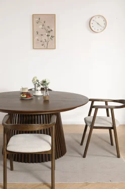 Online Nimara Spisebordssæt - Lewis lamel spisebord Ø120 cm med udtræk i røget egefiner + 4 x Jocelyn spisebordsstole i røget eg